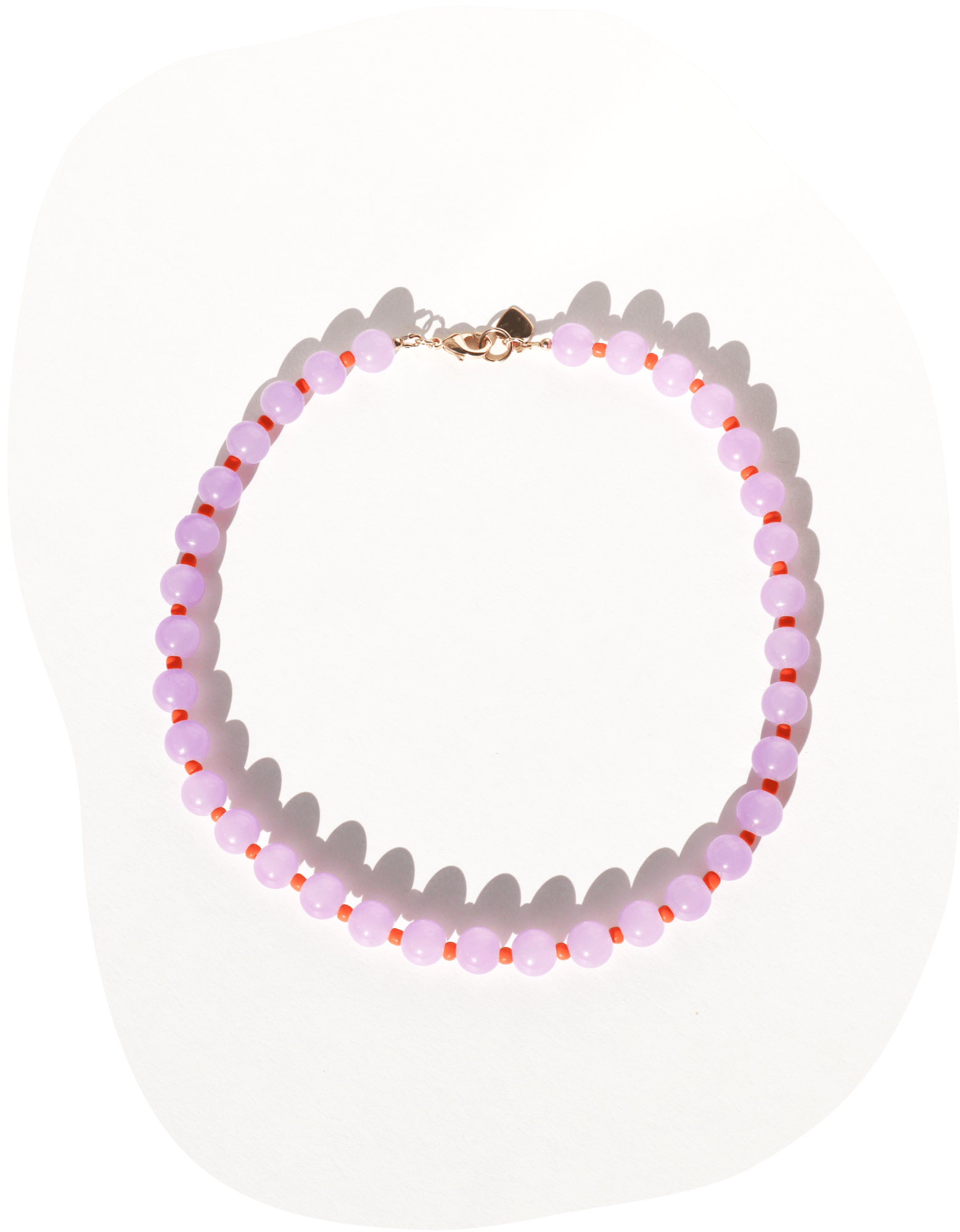 CONTRAST NECKLACE