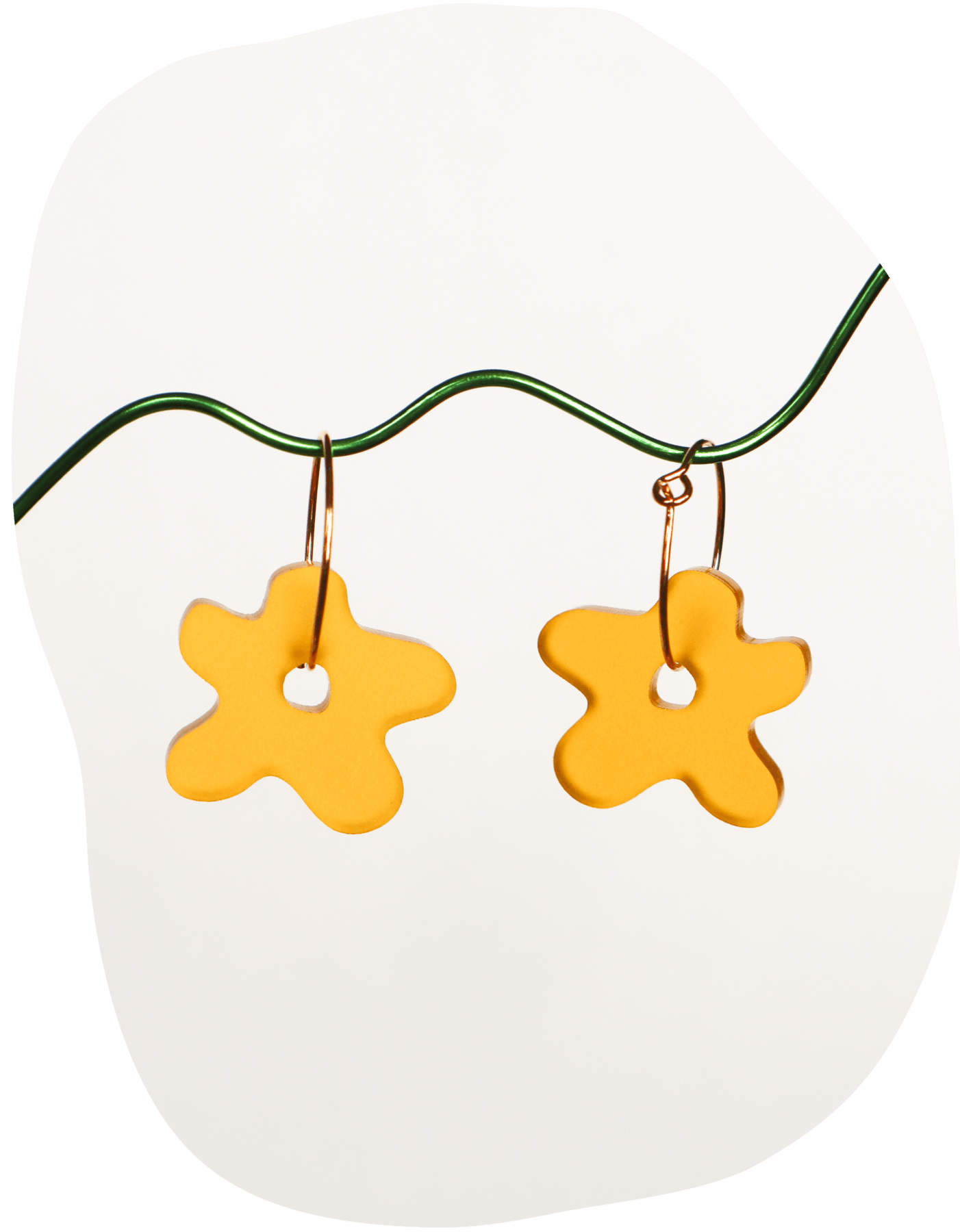 BUTTERCUP HOOPS